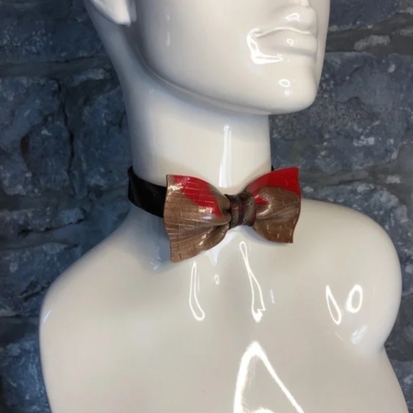 Guillotine Sculpted Bow Tie: Cade - Picture 3 of 3